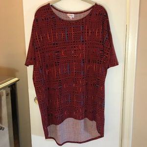 XS Irma - high low tee