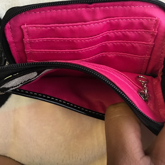 Coach wallet / wristlets - Picture 2 of 3