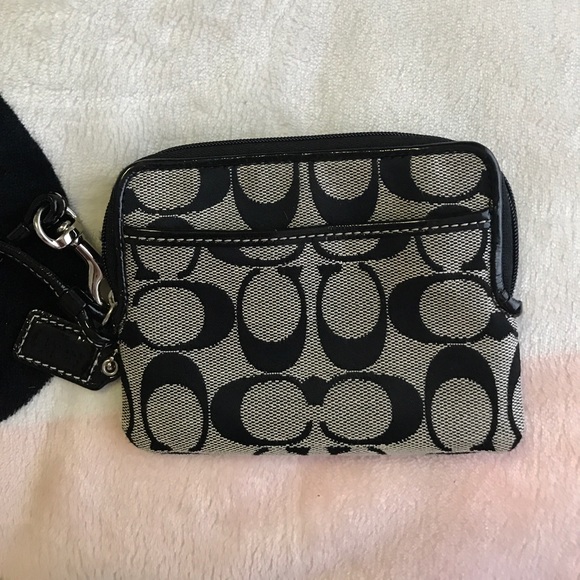 Coach wallet / wristlets - Picture 3 of 3