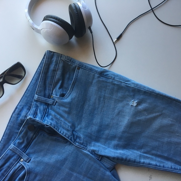 SOLD - Picture 3 of 5