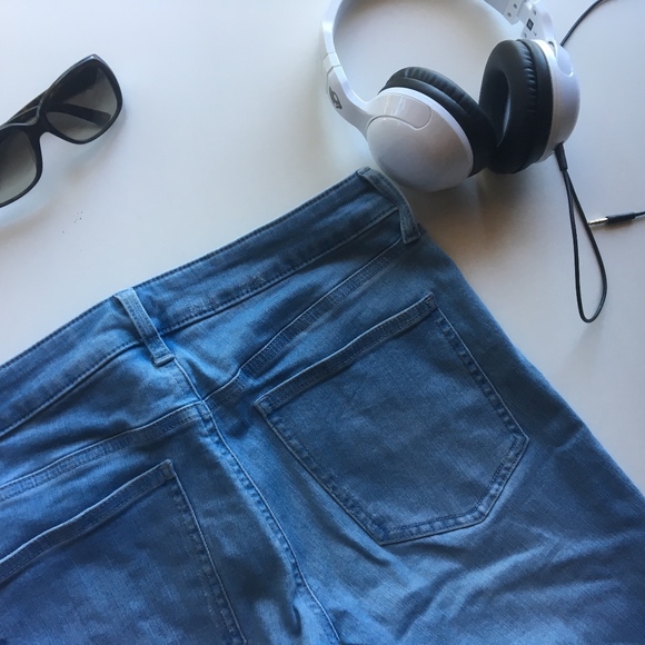 SOLD - Picture 4 of 5