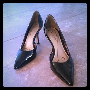 Anne Klein Black Pointed Shoes