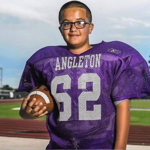 Meet your Posher, Cameron