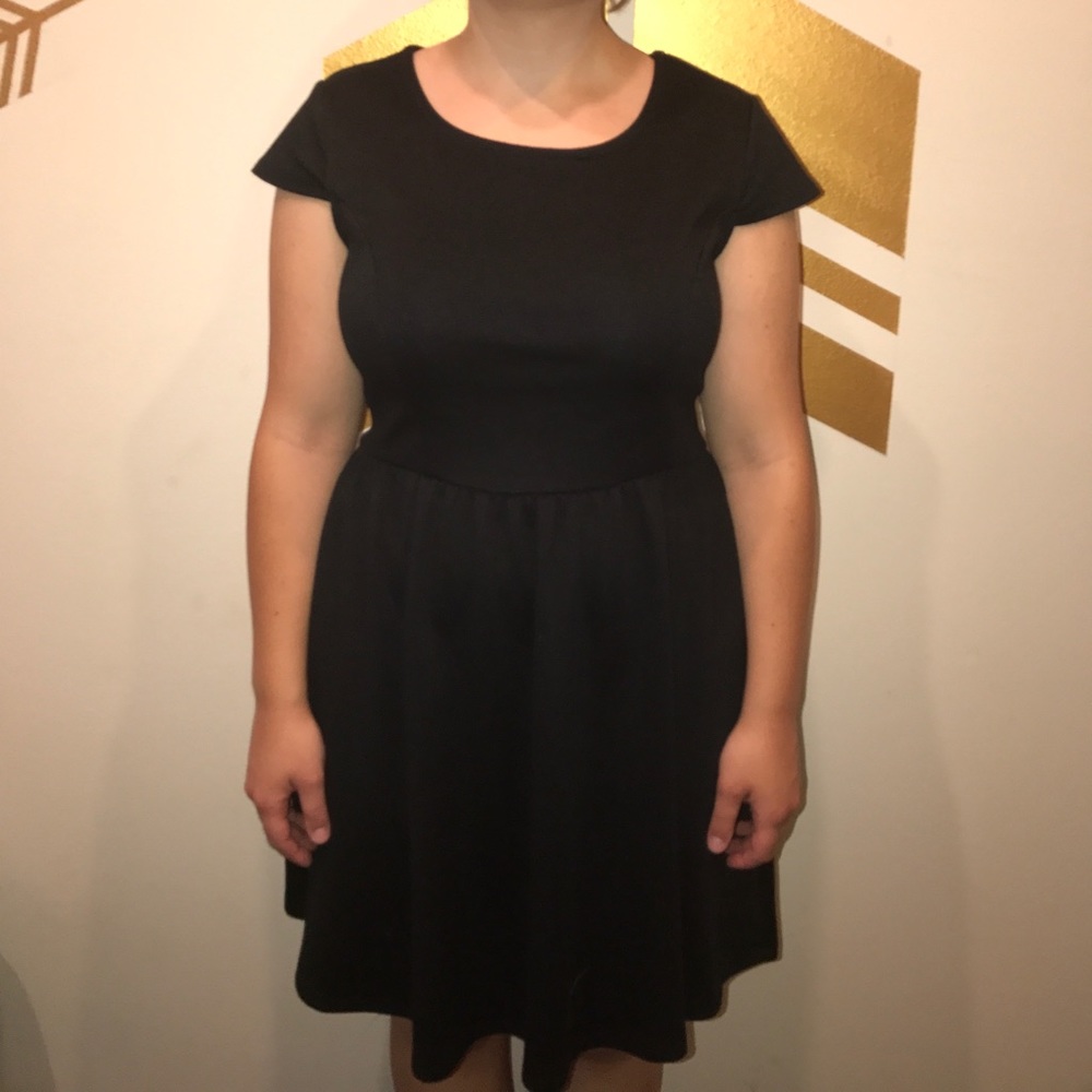 ✨BLACK PLAIN DRESS✨