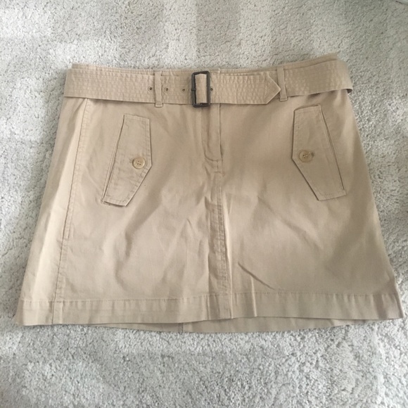 Theory Khaki Mini Skirt - Picture 1 of 3
