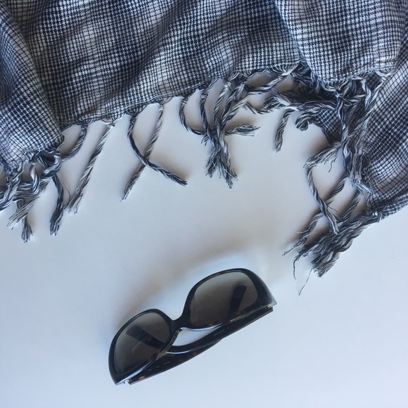 SOLD - Picture 3 of 6