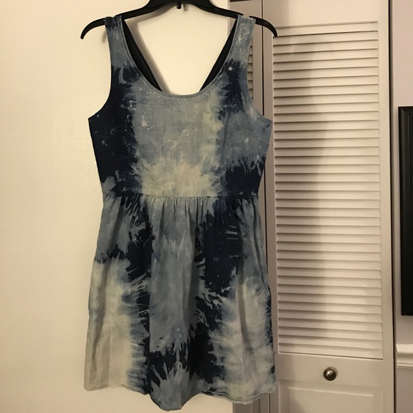American Eagle Outfitters Dresses & Skirts - American Eagle tie dye denim dress