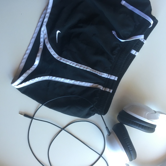 SOLD - Picture 3 of 6