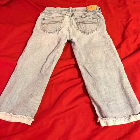 Shorts - Picture 3 of 3