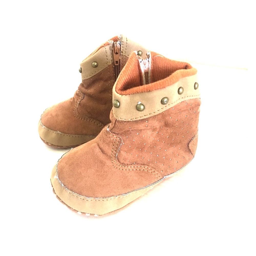 Baby boots by Zara