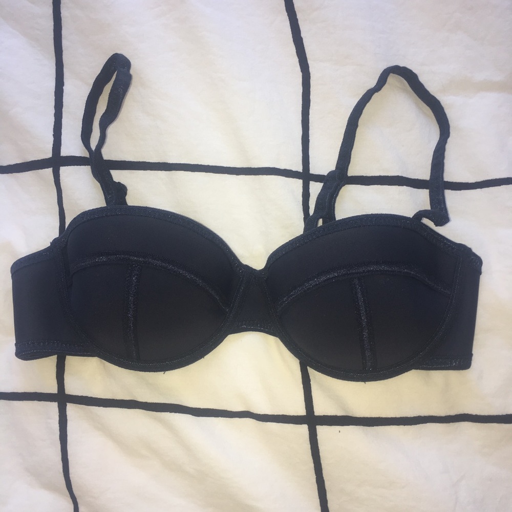 xsmall black triangl top