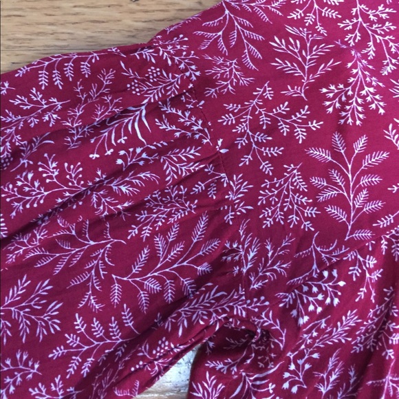 Red fall blouse - Picture 3 of 5