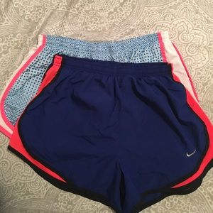Nike Women's Dry Tempo Running Shorts