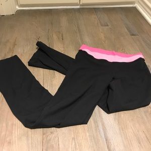 Lululemon yoga pants