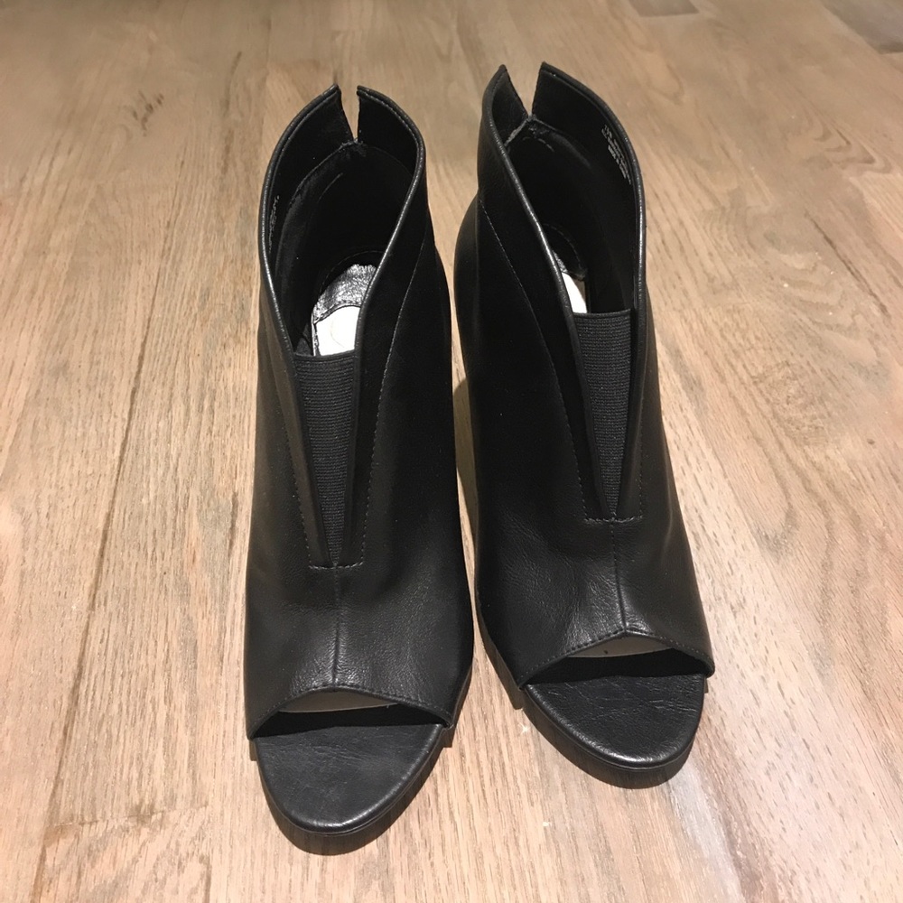 High heel peep toe booties