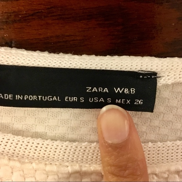 Zara 3/4 Bell-Sleeve Cream Top - Picture 3 of 3