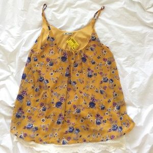 Papaya floral and lace top