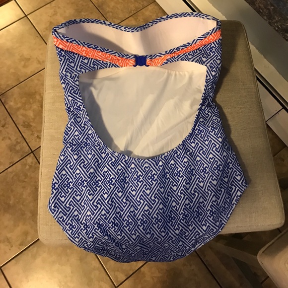 Bathing suit - Picture 2 of 2