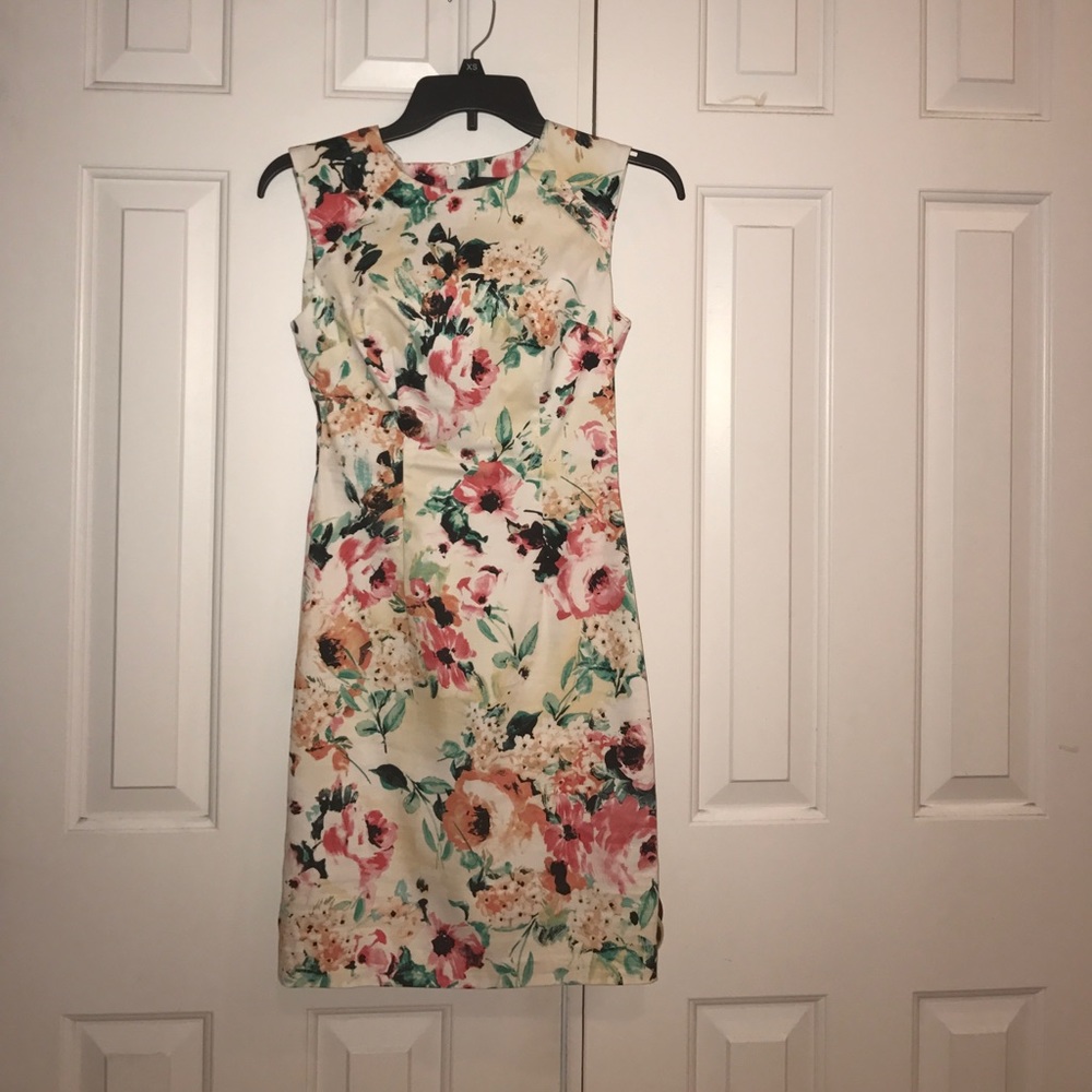 B. Darlin floral shift dress