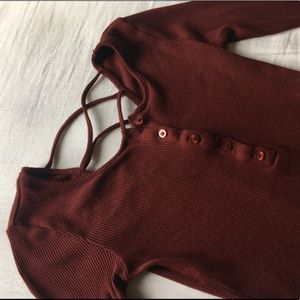 Long sleeve crop top