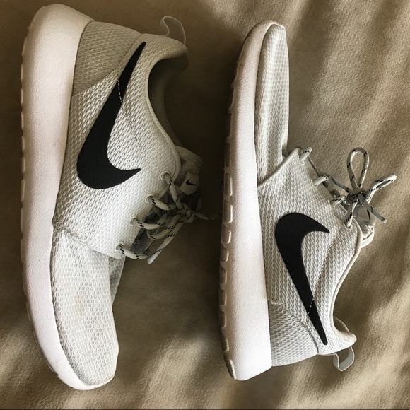 Nike Shoes - Nike shoes