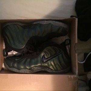 Pine green foamposite