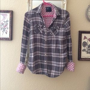 Grey & Pink pearl snap flannel