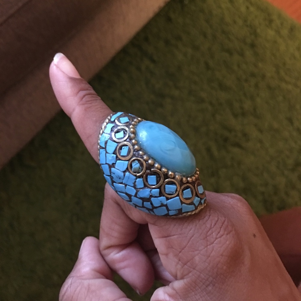 Turquoise statement ring - Picture 2 of 4