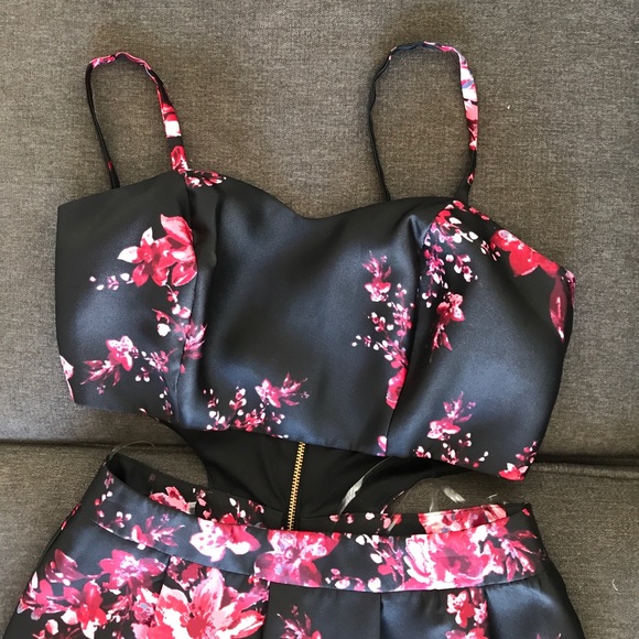 Nordstrom A Byer dress size 3 - Picture 4 of 5