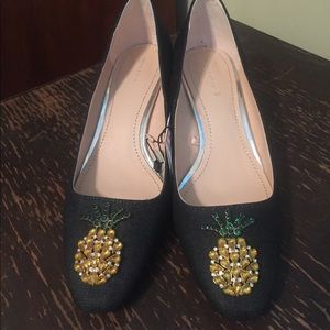 Zara pumps-adorable pineapple detail!