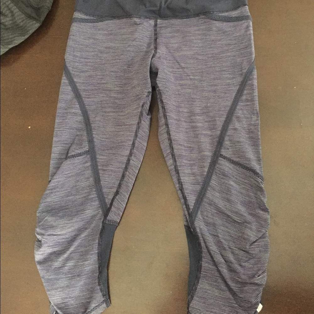 Lululemon Blue Striped Speed Crop size 6