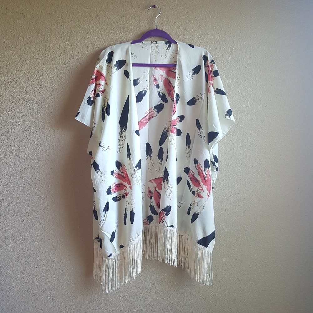 Boutique // Tassel Kimono
