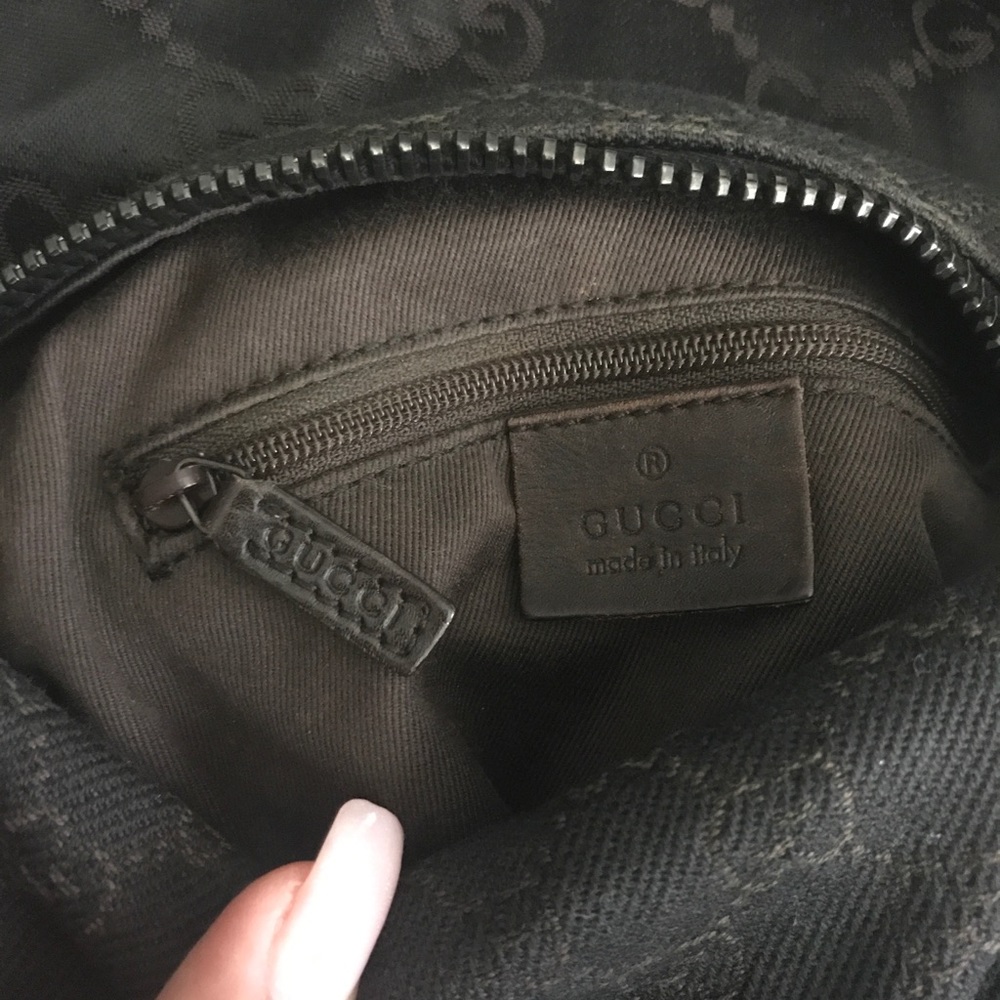 100% Authentic Gucci Canvas Hobo Handbag - Picture 5 of 8