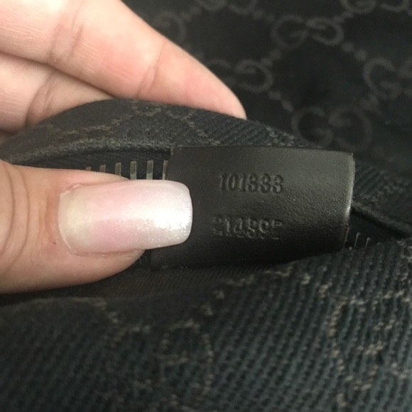 100% Authentic Gucci Canvas Hobo Handbag - Picture 6 of 8