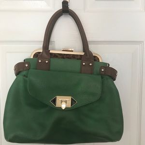 Nila Anthony Green & Leopard Purse Removable Strap