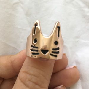 Rose gold cat ring