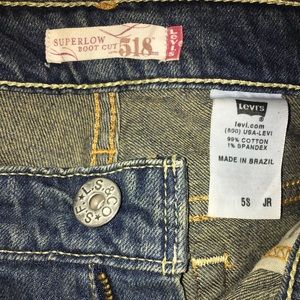 Levi's 518 superlow boot cut jeans. Juniors 5short