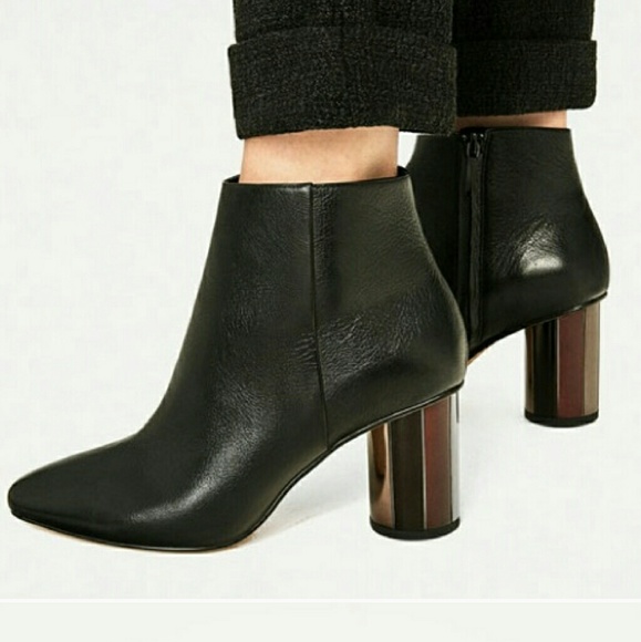 Zara Shoes - NWT Zara black leather ankle boots !