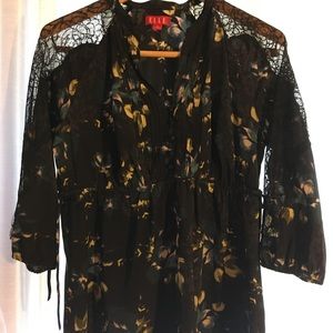 Sexy floral lace sleeved blouse