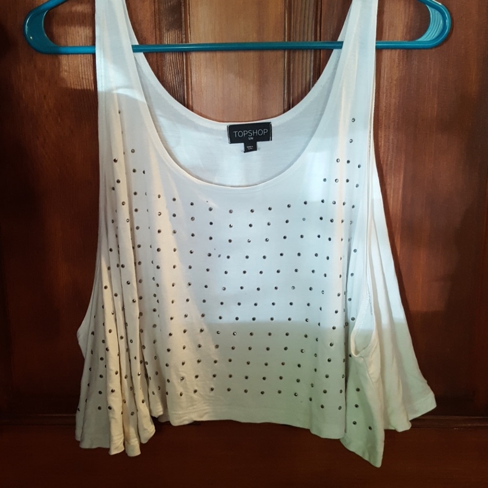 White tanktop