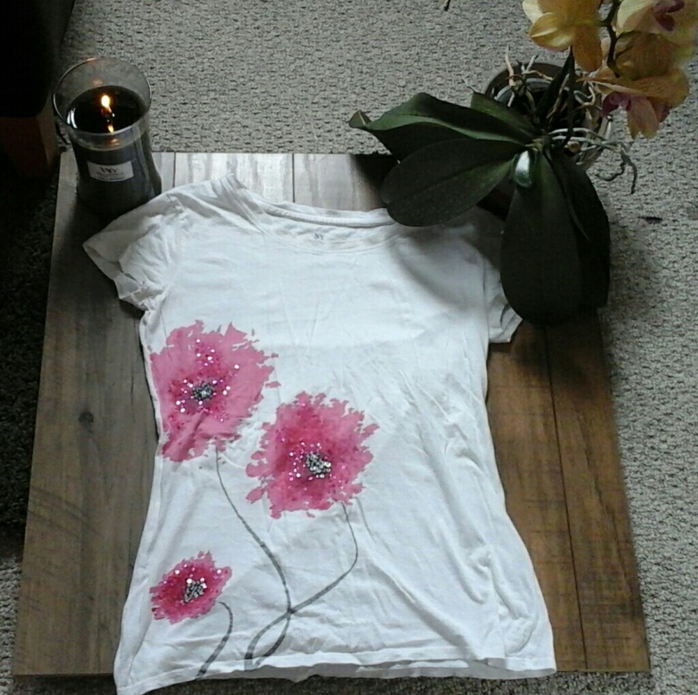 New York and Company Fitted Tee