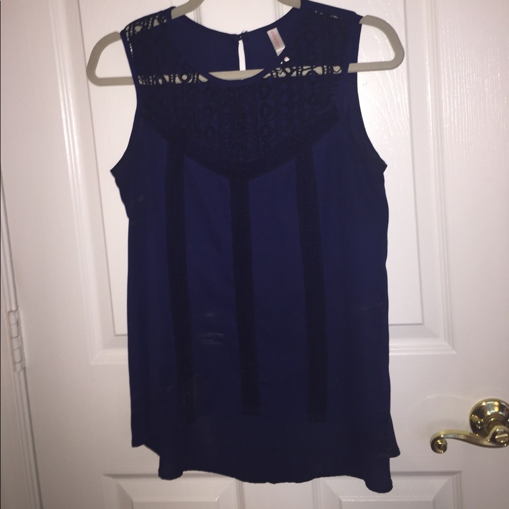 Navy blue tank top