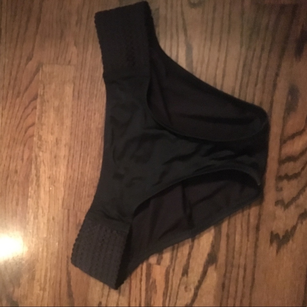 Black bathing suit bottoms