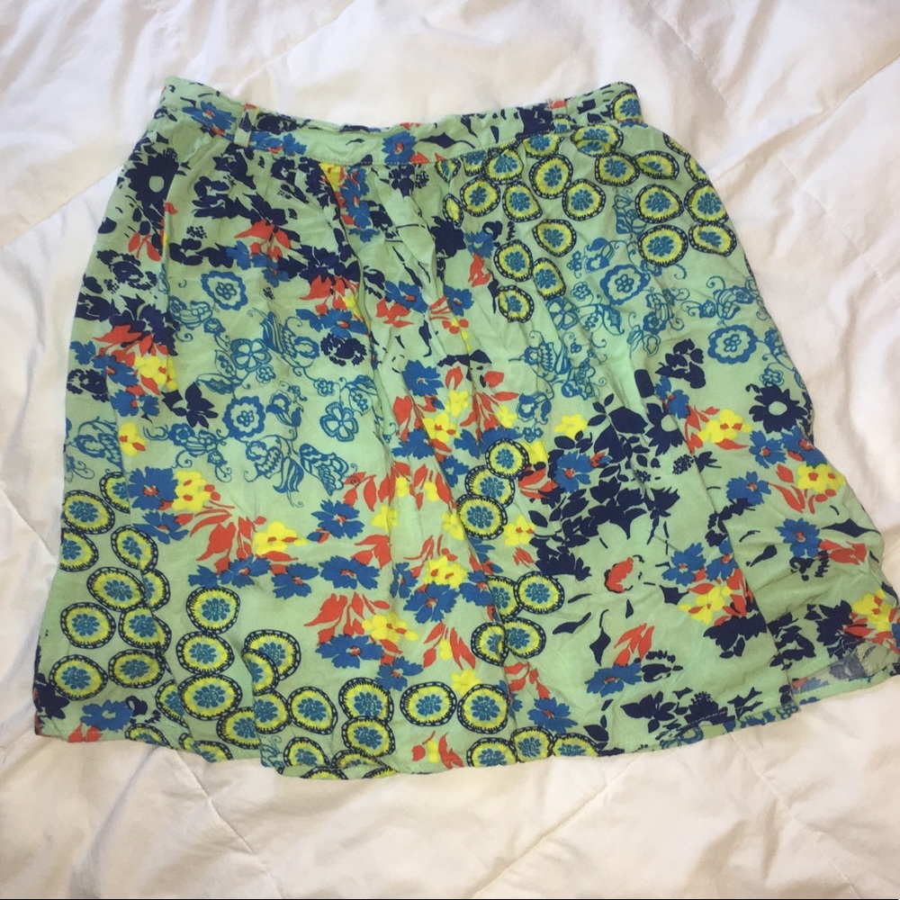3/$15 Skirt NWOT