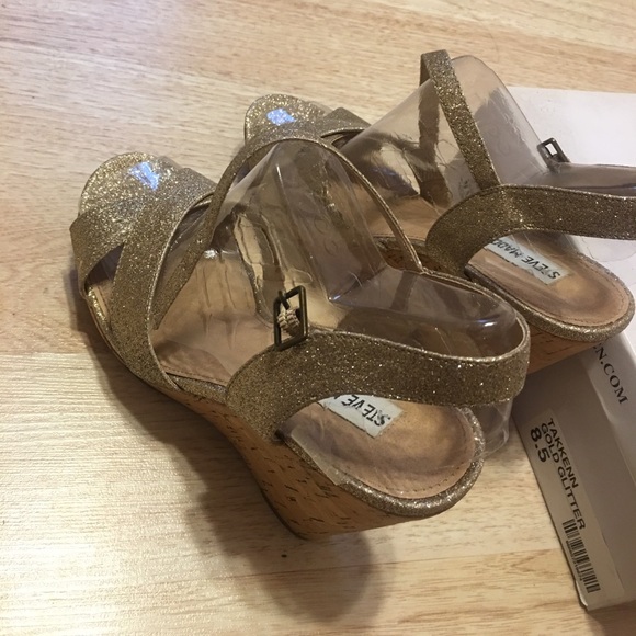 Steve Madden Gold glitter wedge heels - Picture 3 of 6