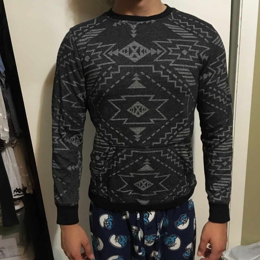 Aztec Print sweatshirt