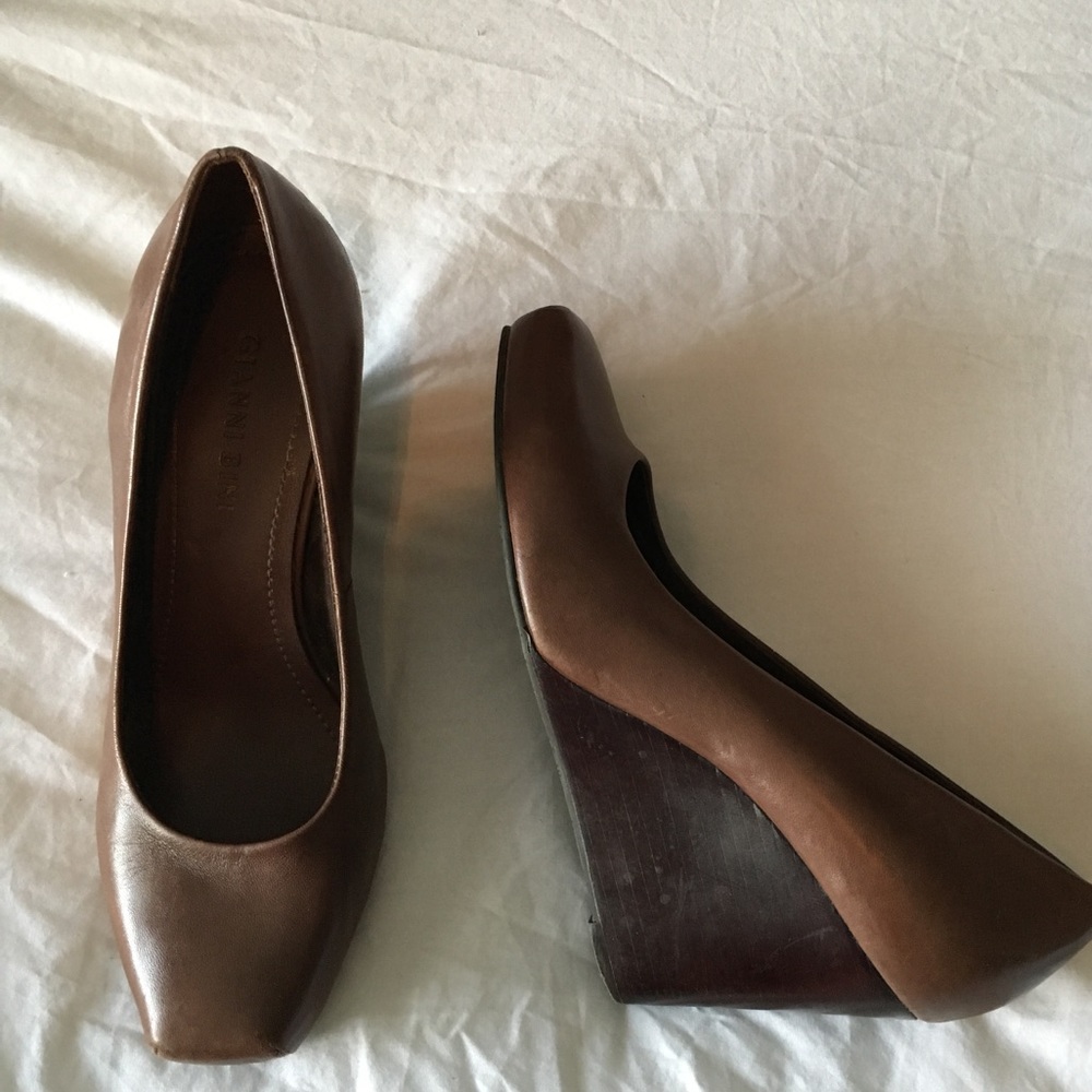 Gianni Bini wedges