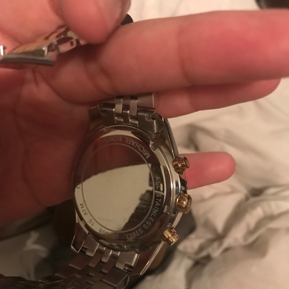 MK watch - Picture 3 of 6