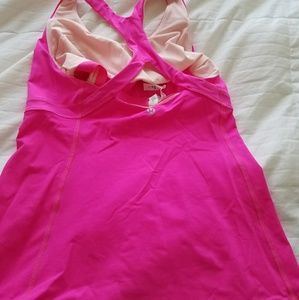 Lululemon workout tank