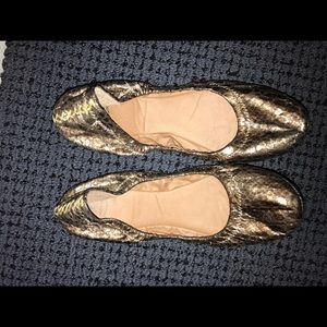 Lucky Brand gold metallic flat